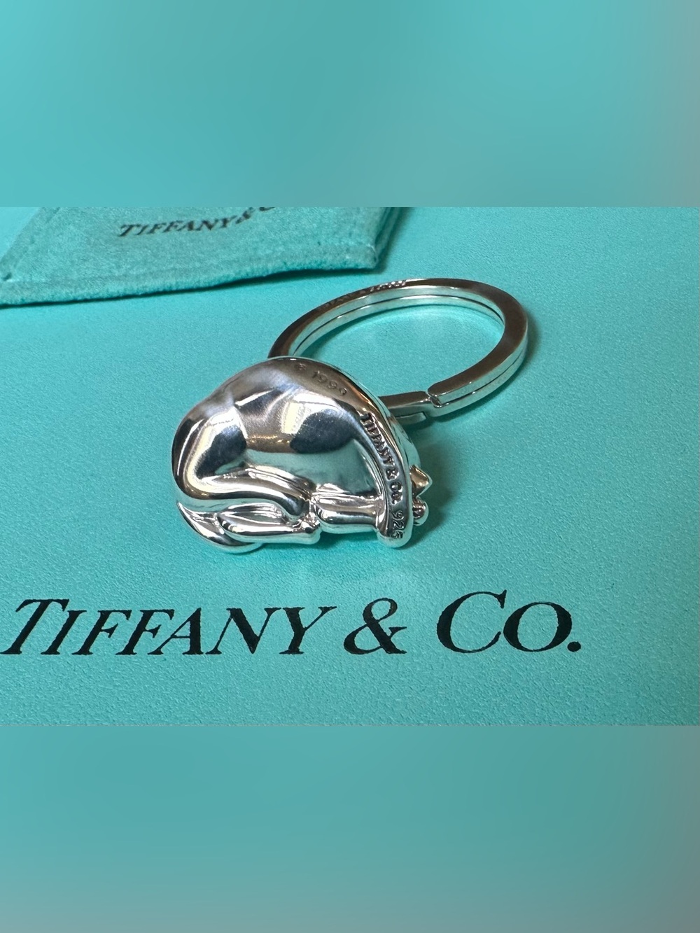 Tiffany & Co. Rare Sleeping Cat Key Ring 925 - Picture 6 of 7